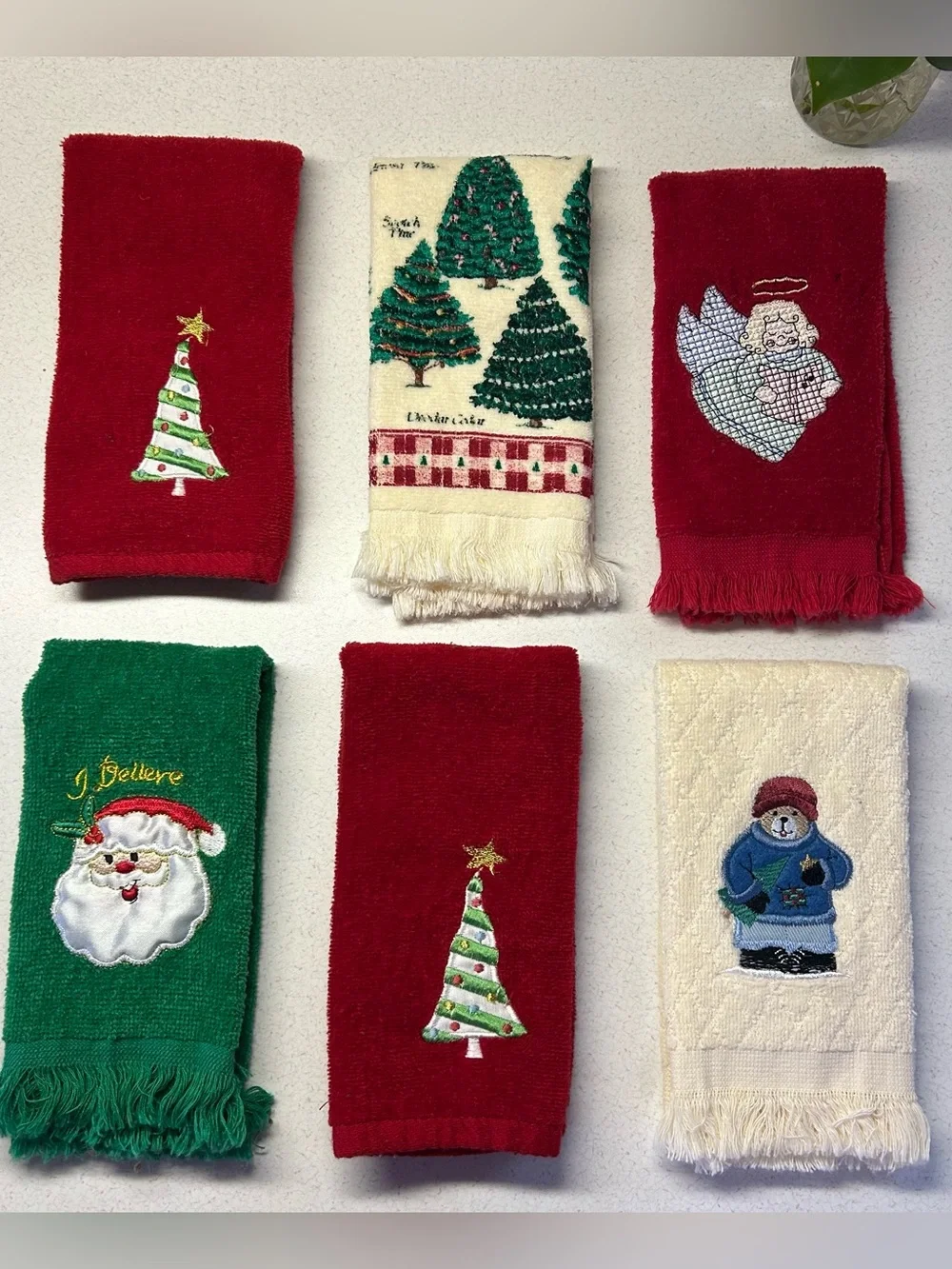 Holiday Christmas Decorative Fingertip Towels - Red, Green, Cream
